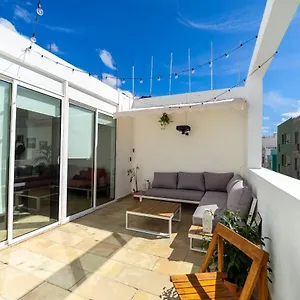 un-lugar-house-coliving.in-canary-islands.com/